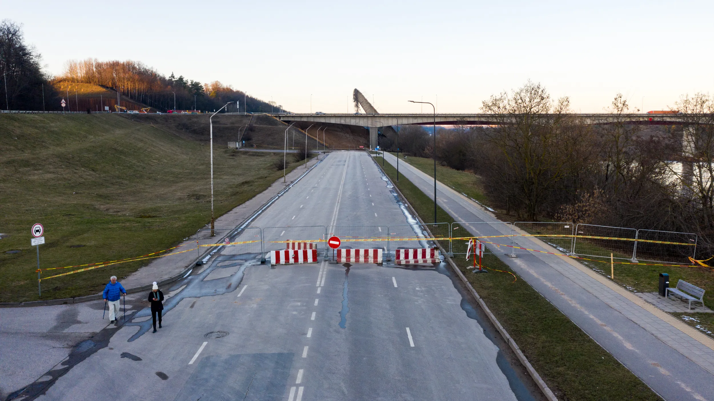 Griaunamas A. Meškinio (Kleboniškio) tiltas