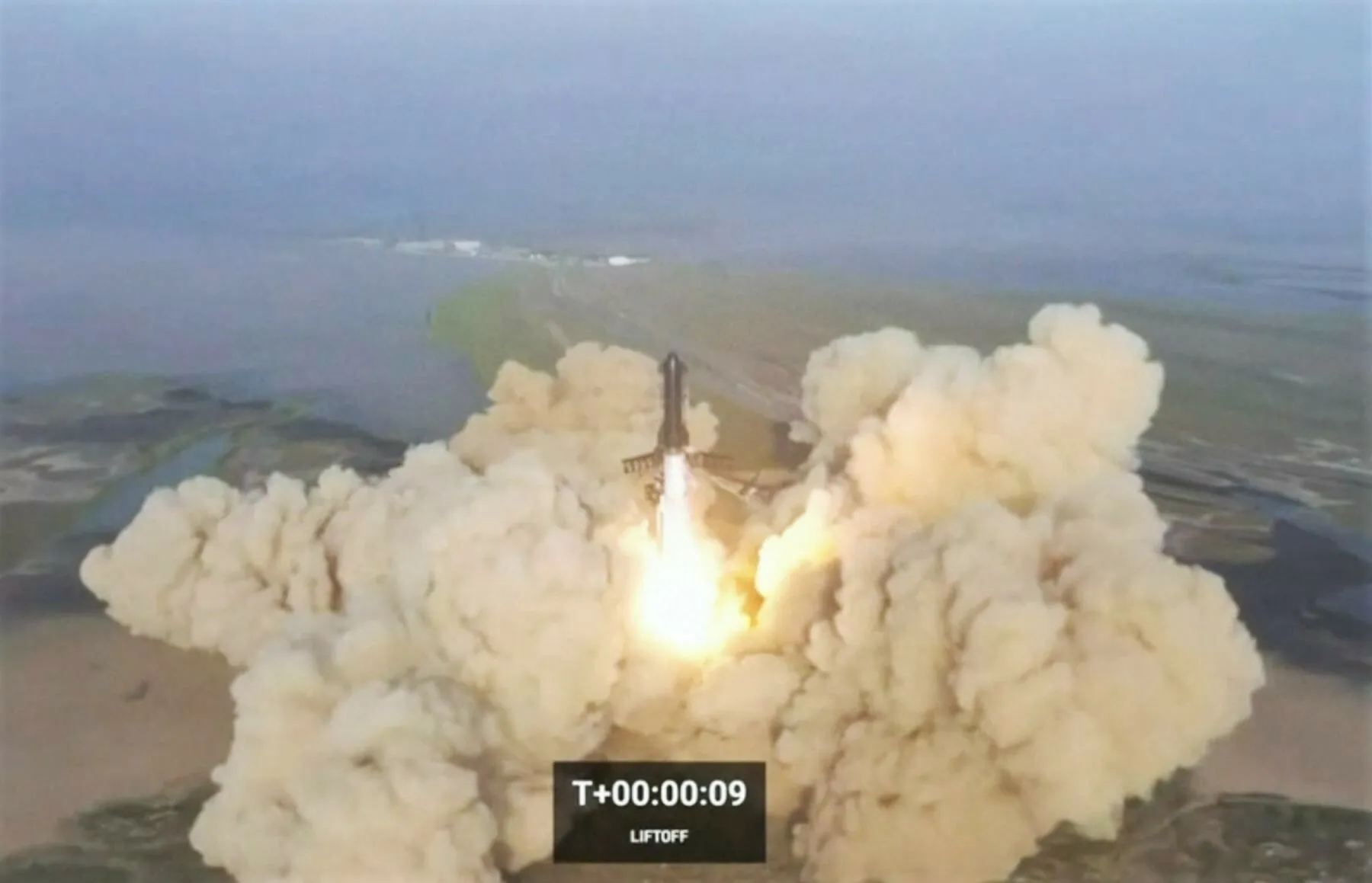 „Starship“ bandomasis skrydis