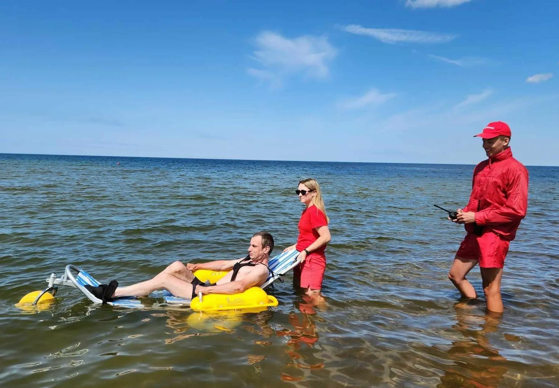 Neįgalus kaunietis jūroje