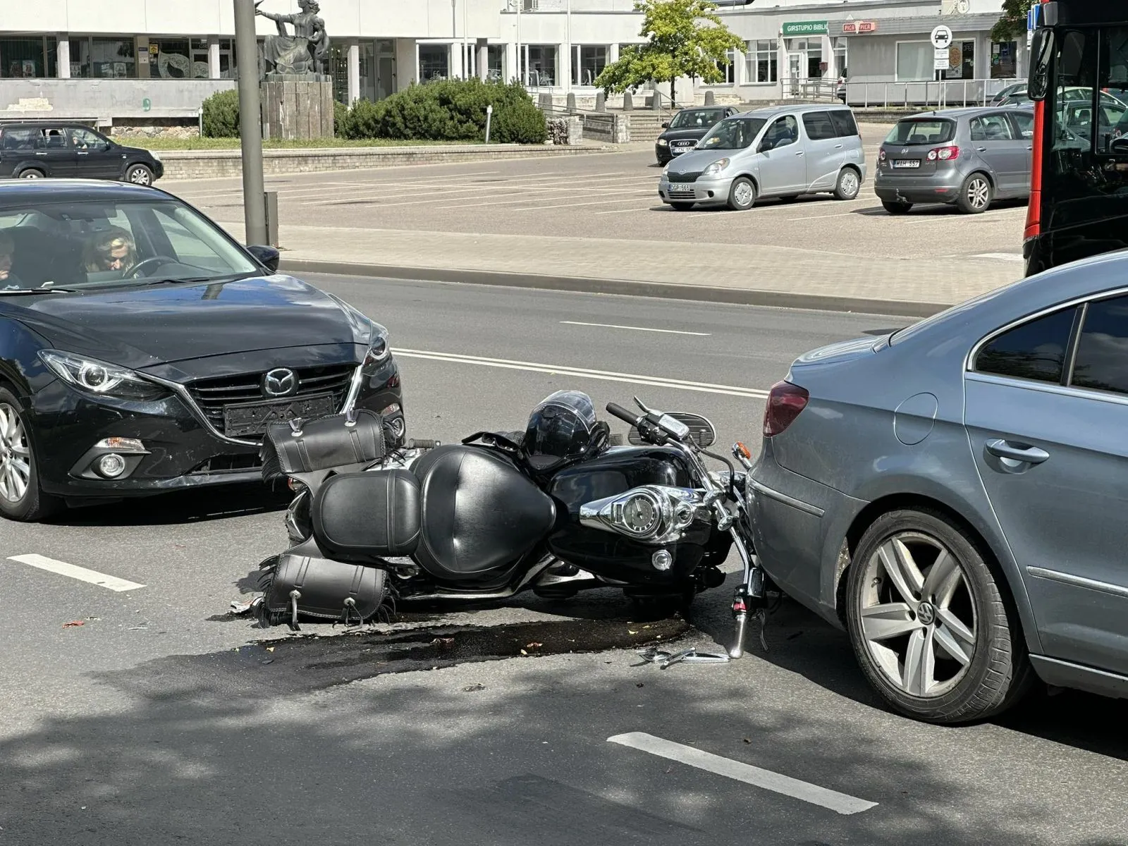 Motociklo avarija prie Girstučio