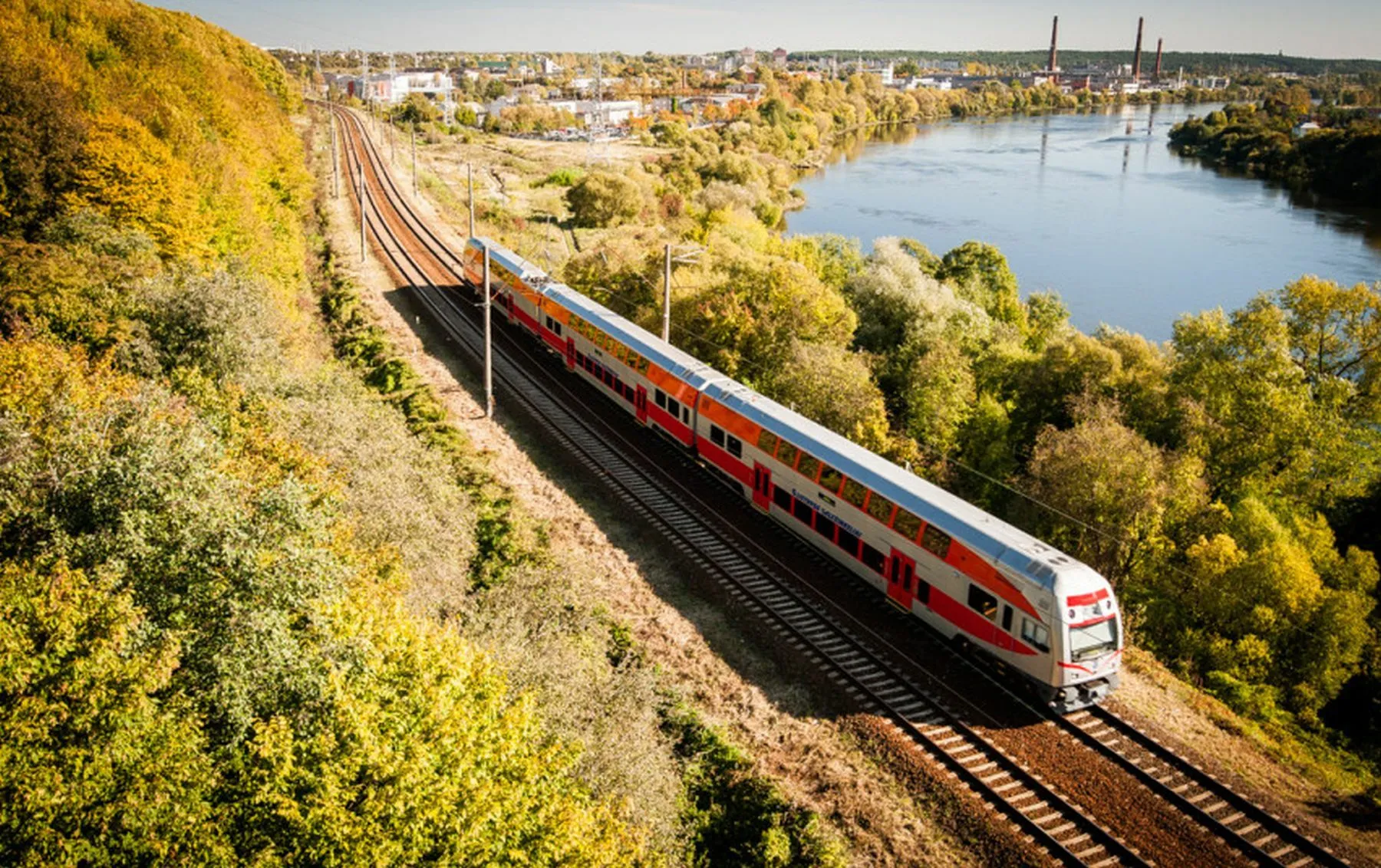 Traukinys, geležinkelis