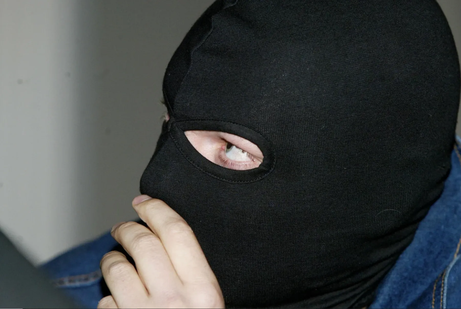 Kaukė, kaukėtas vyras