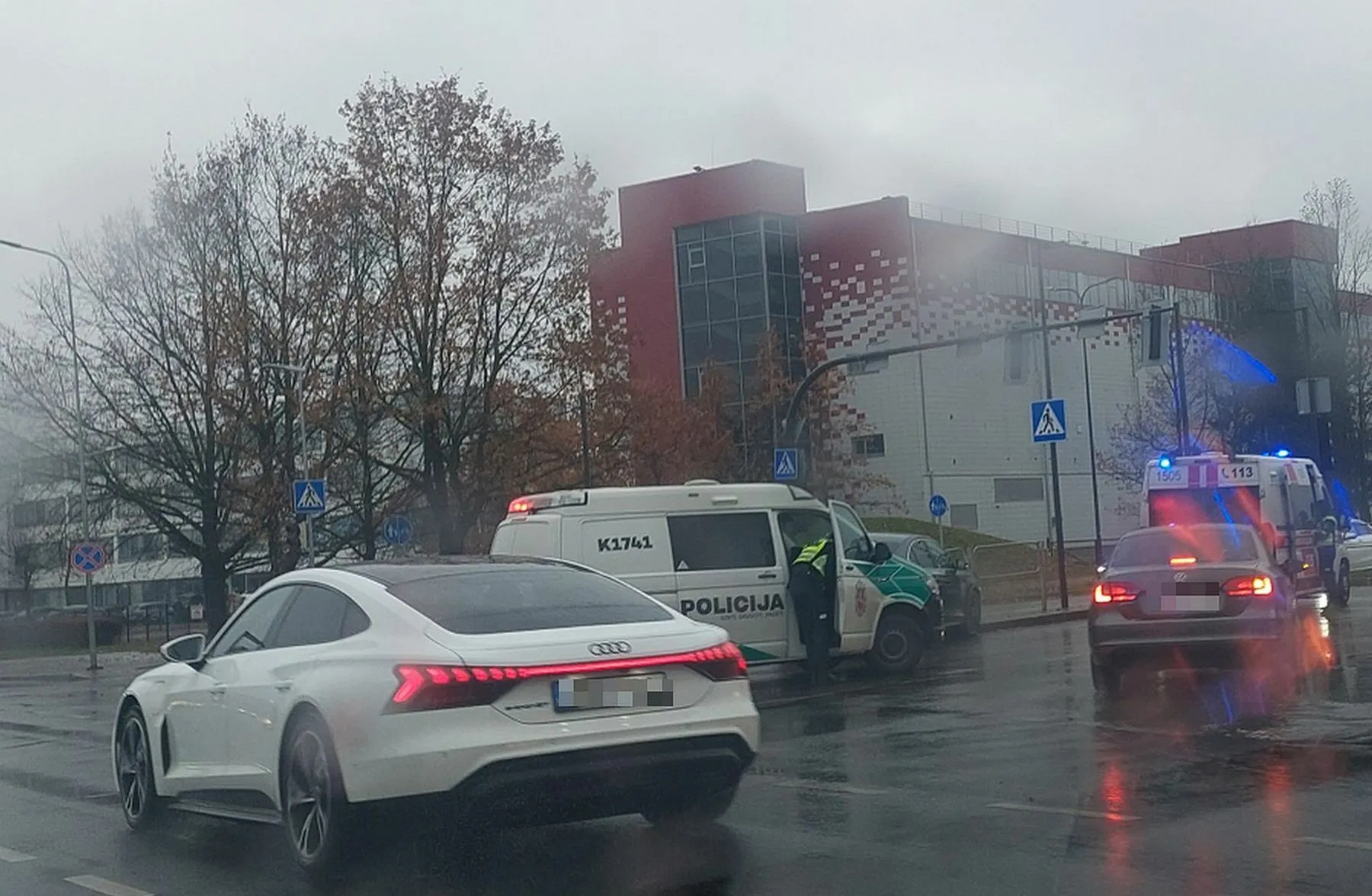 Avarija Veiverių g. ir Europos pr. sankryžoje