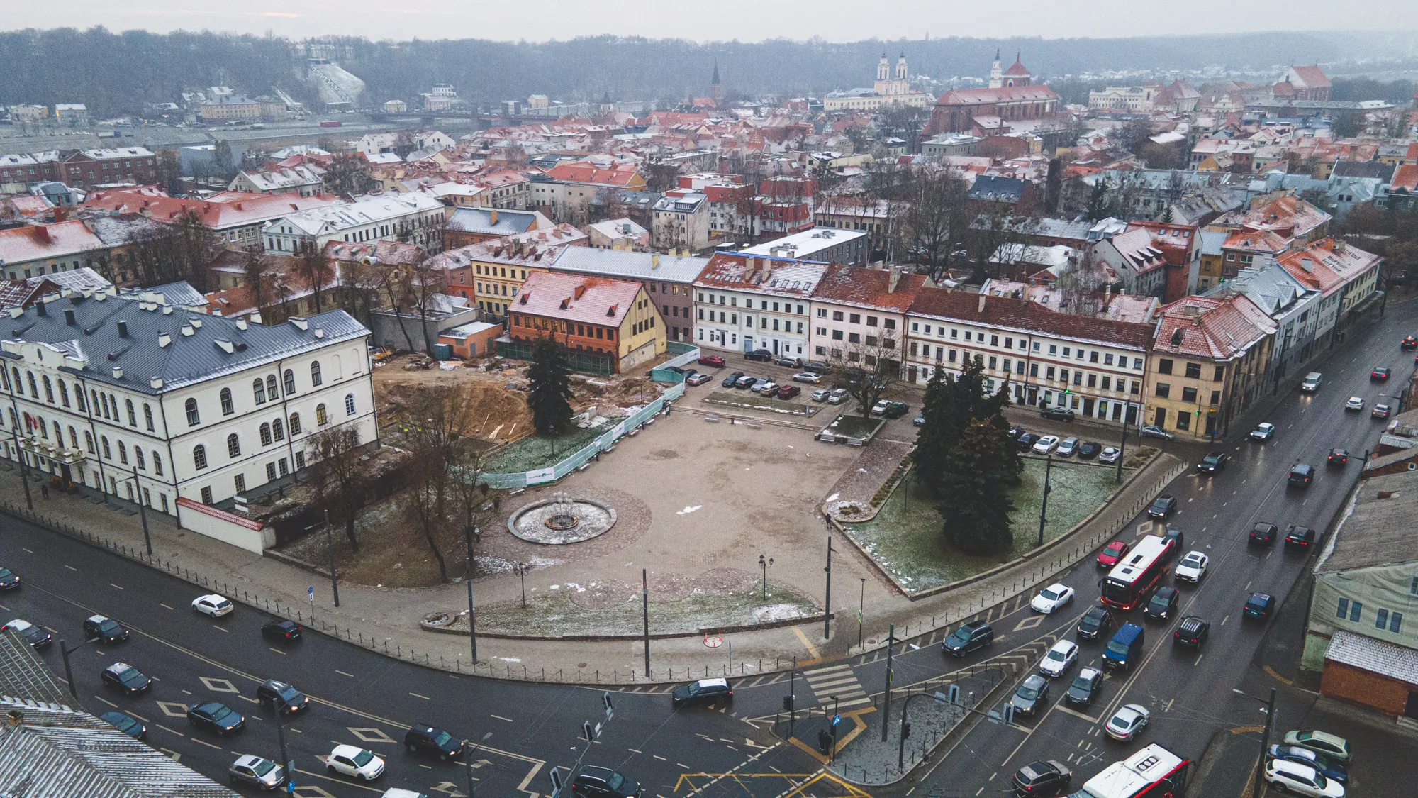 Steigiamojo seimo aikštė