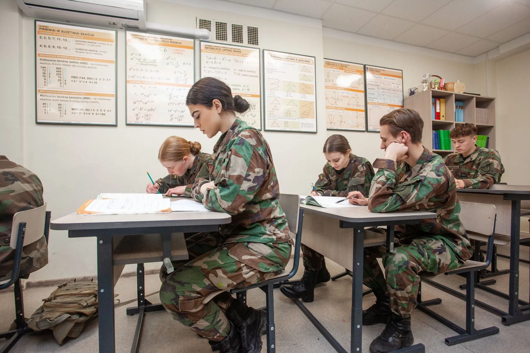 Generolo Povilo Plechavičiaus kadetų licėjaus užsiėmimai / E. Bartulio nuotr.