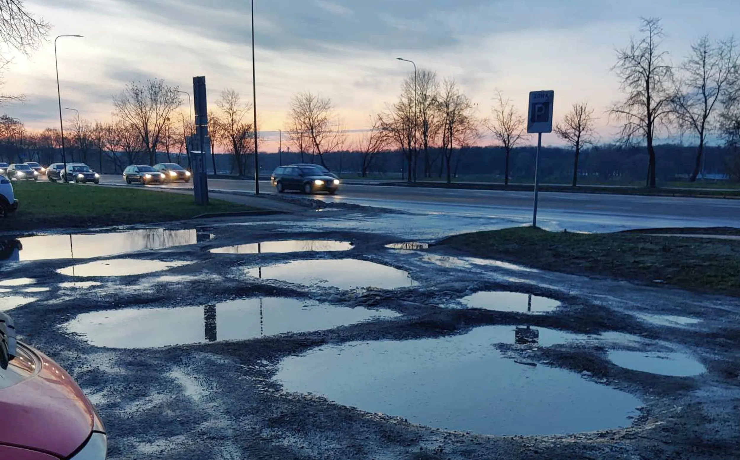 Jonavos g. 68 stovėjimo aikštelė