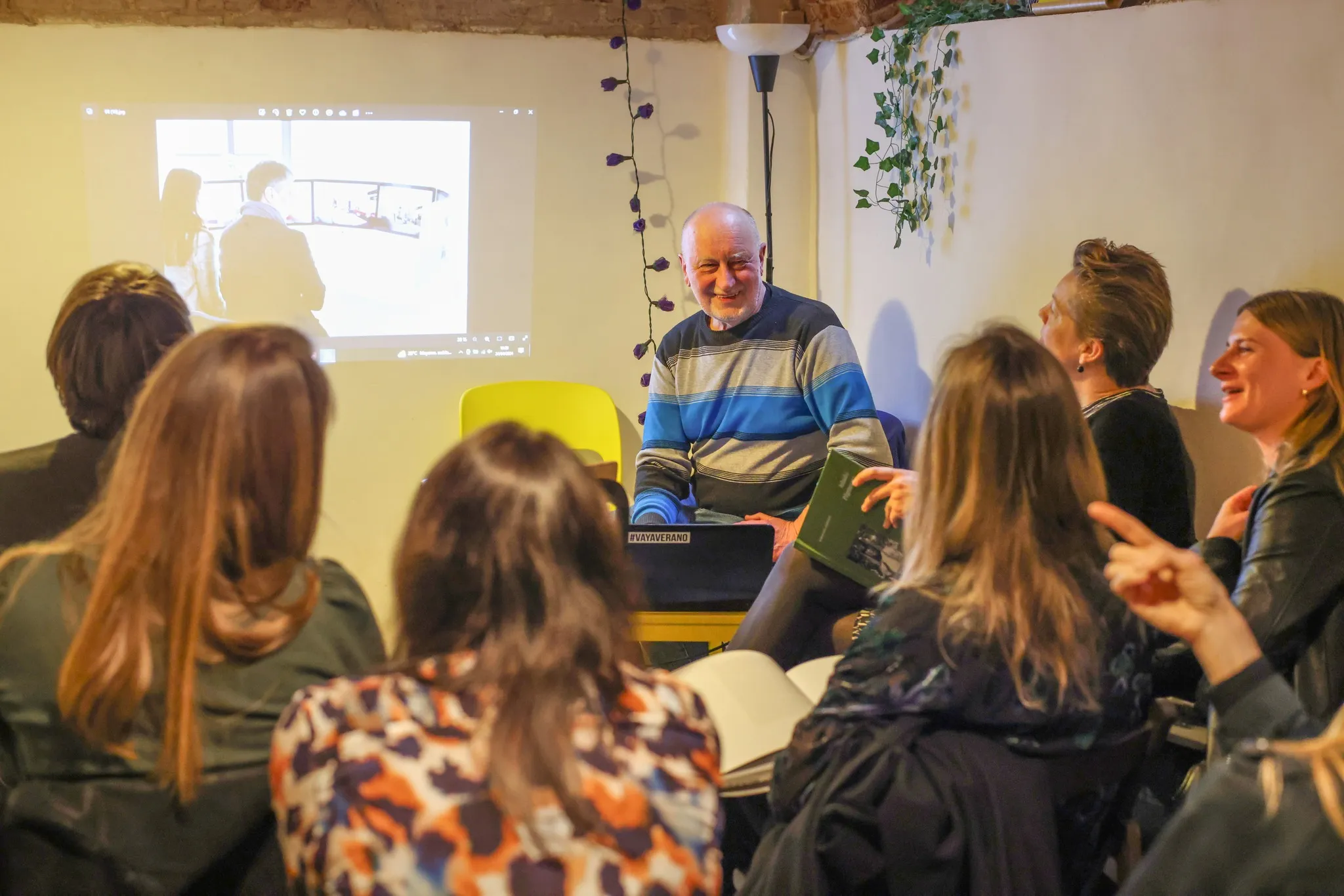 b33db5a2ce02f95a4b12705de36ad075