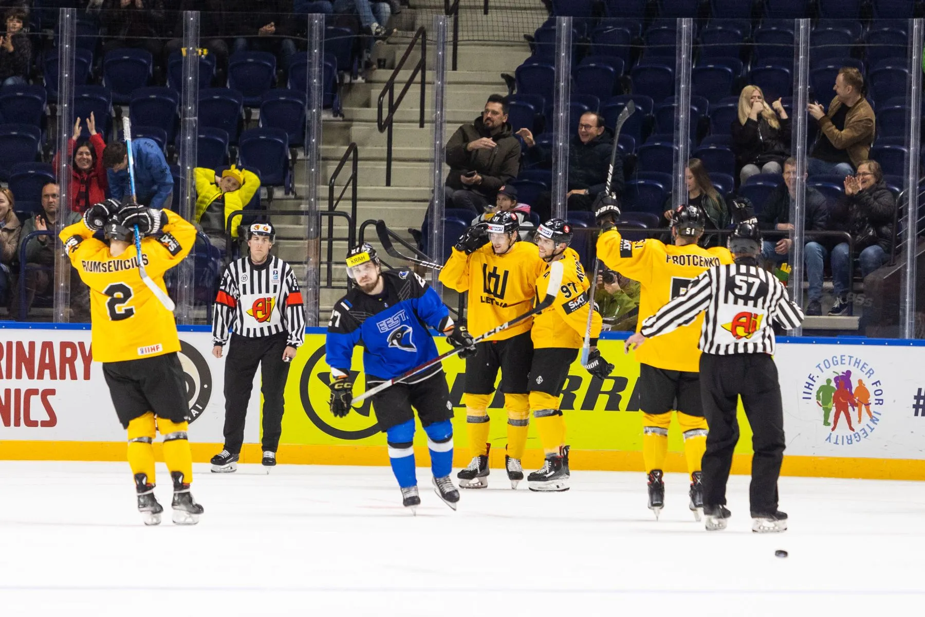 Pasaulio ledo ritulio čempionatas Lietuva-Estija