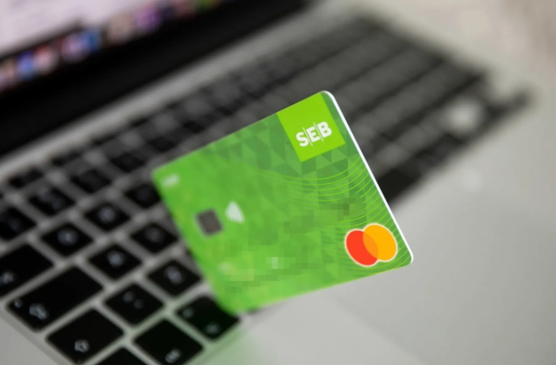 Seb bankas, kortele
