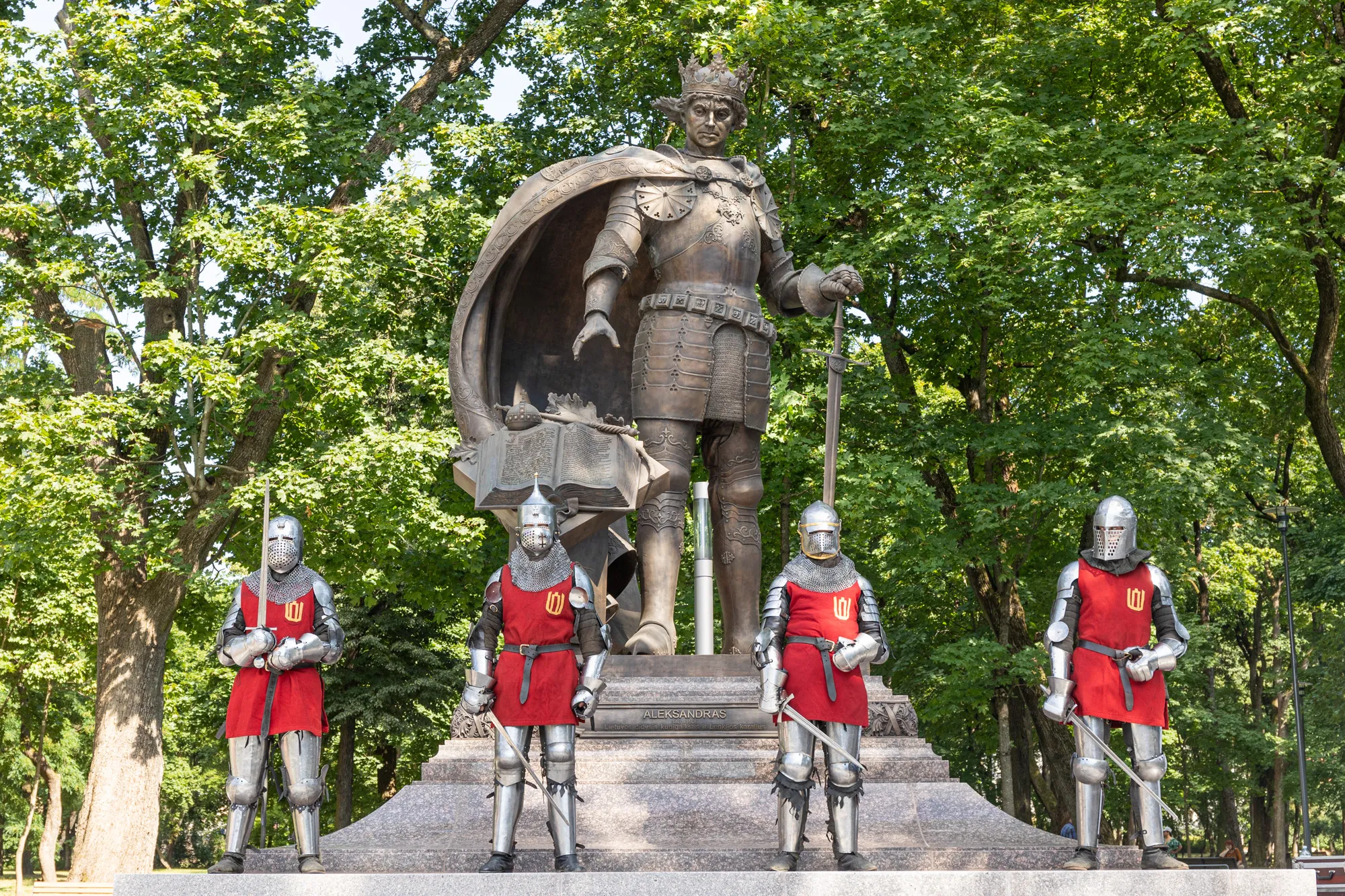 Aleksandro Jogailaičio skulptūra. ELTA / R. Tenio nuotr.