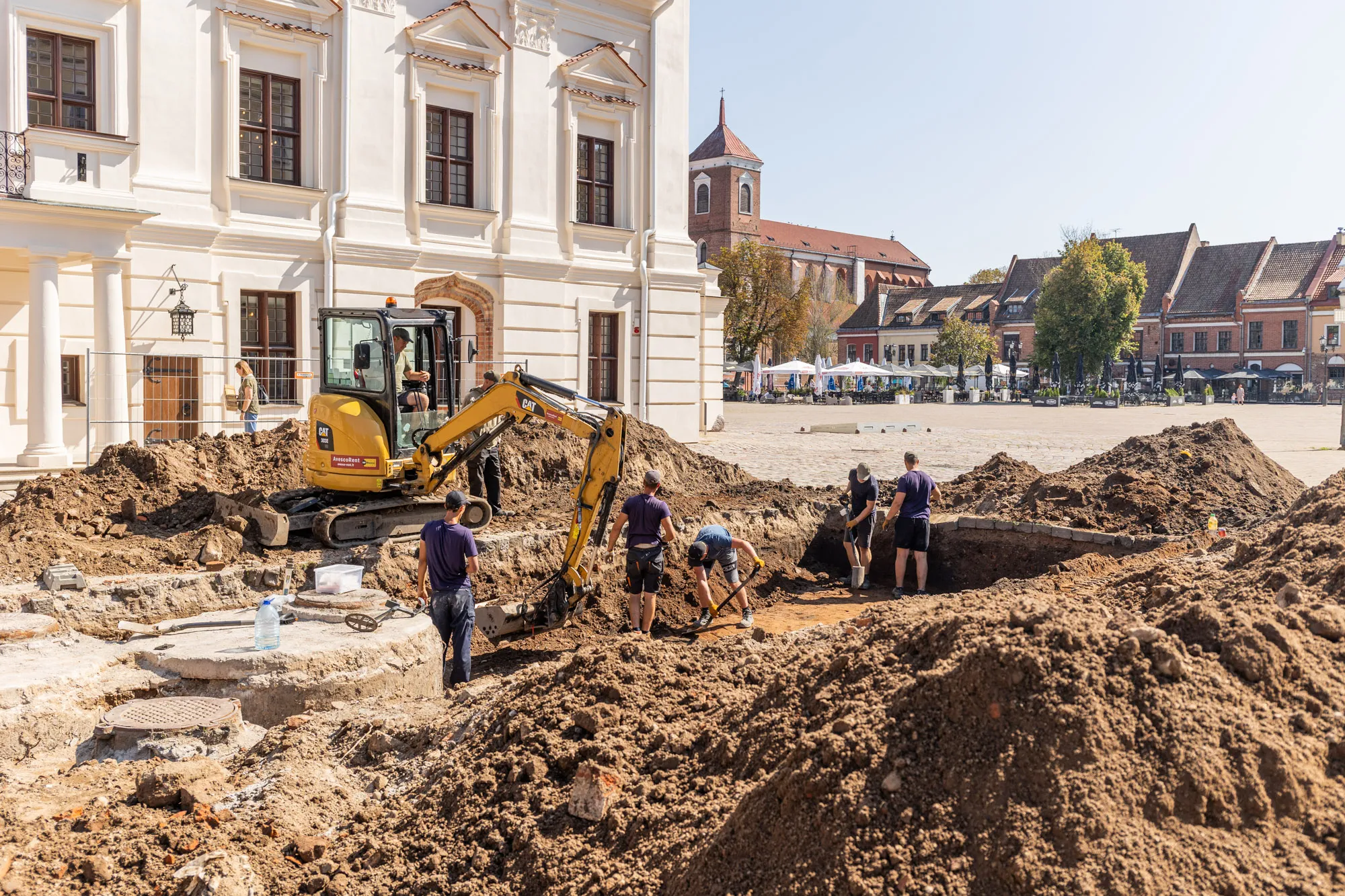 Archeologiniai kasinėjimai prie Rotušės / R. Tenio nuotr.