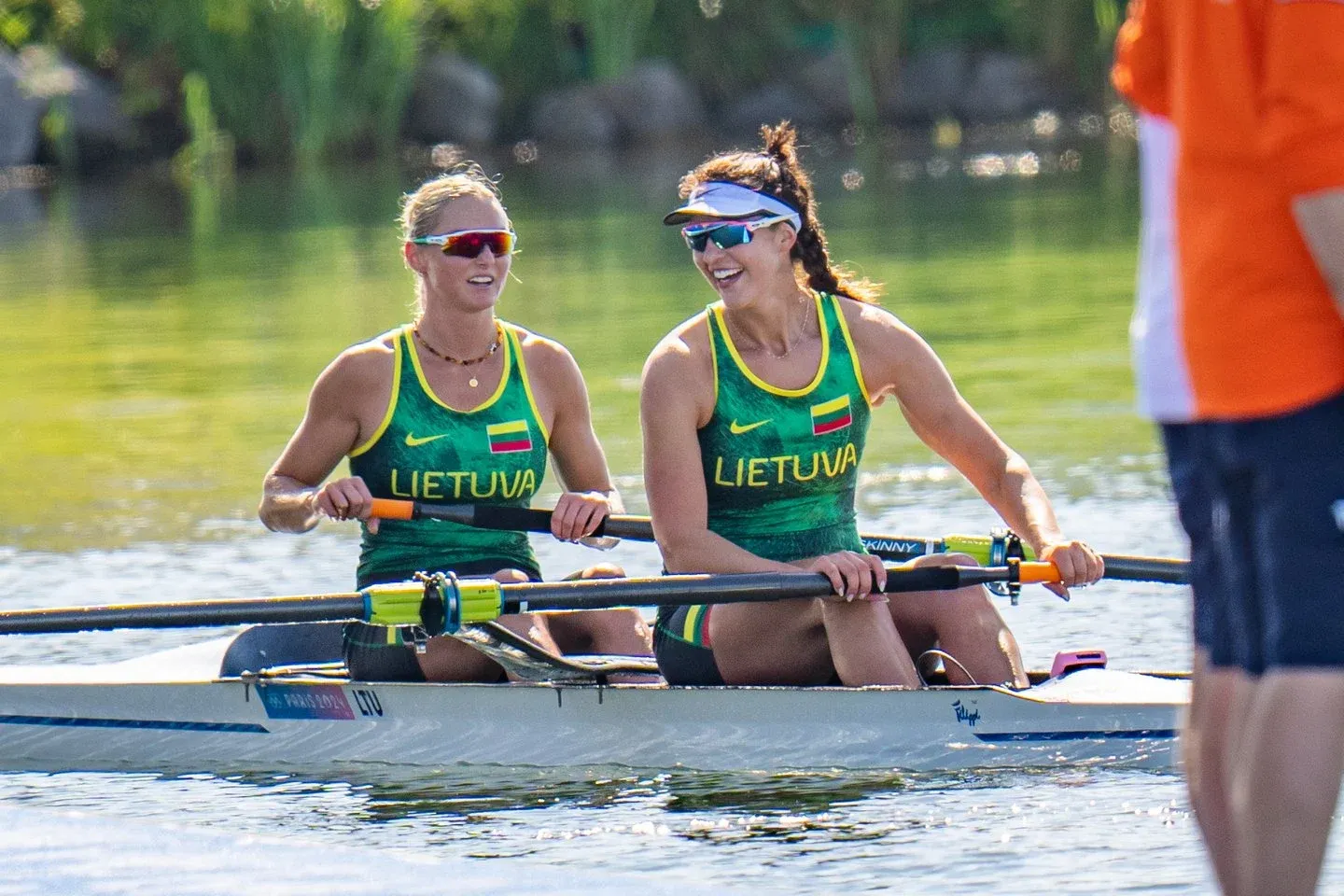 I. Adomavičiūtė ir K. Kralikaitė