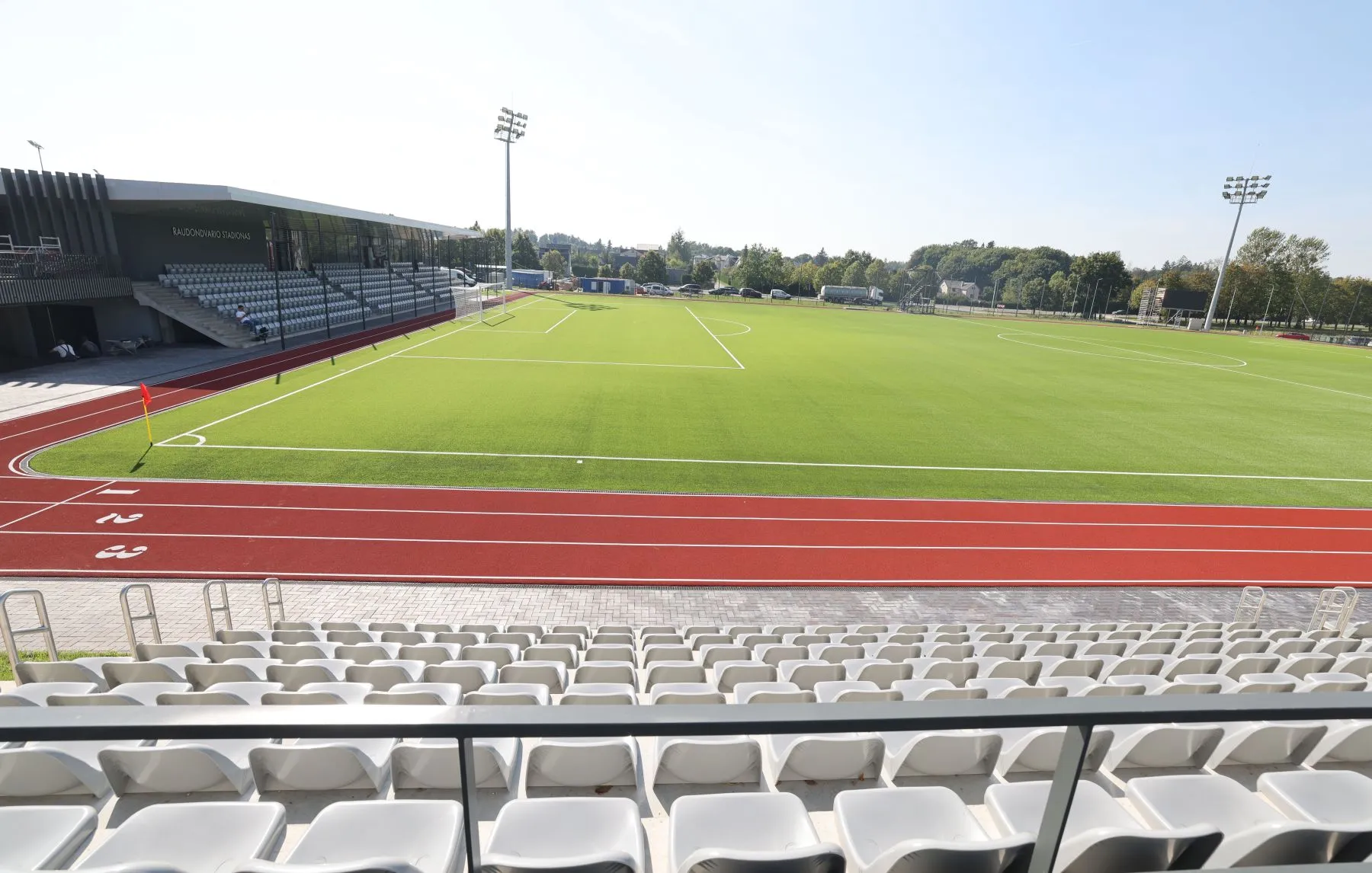 2. Raudondvario stadione įrengta pusantro tūkstančio sėdimų vietų