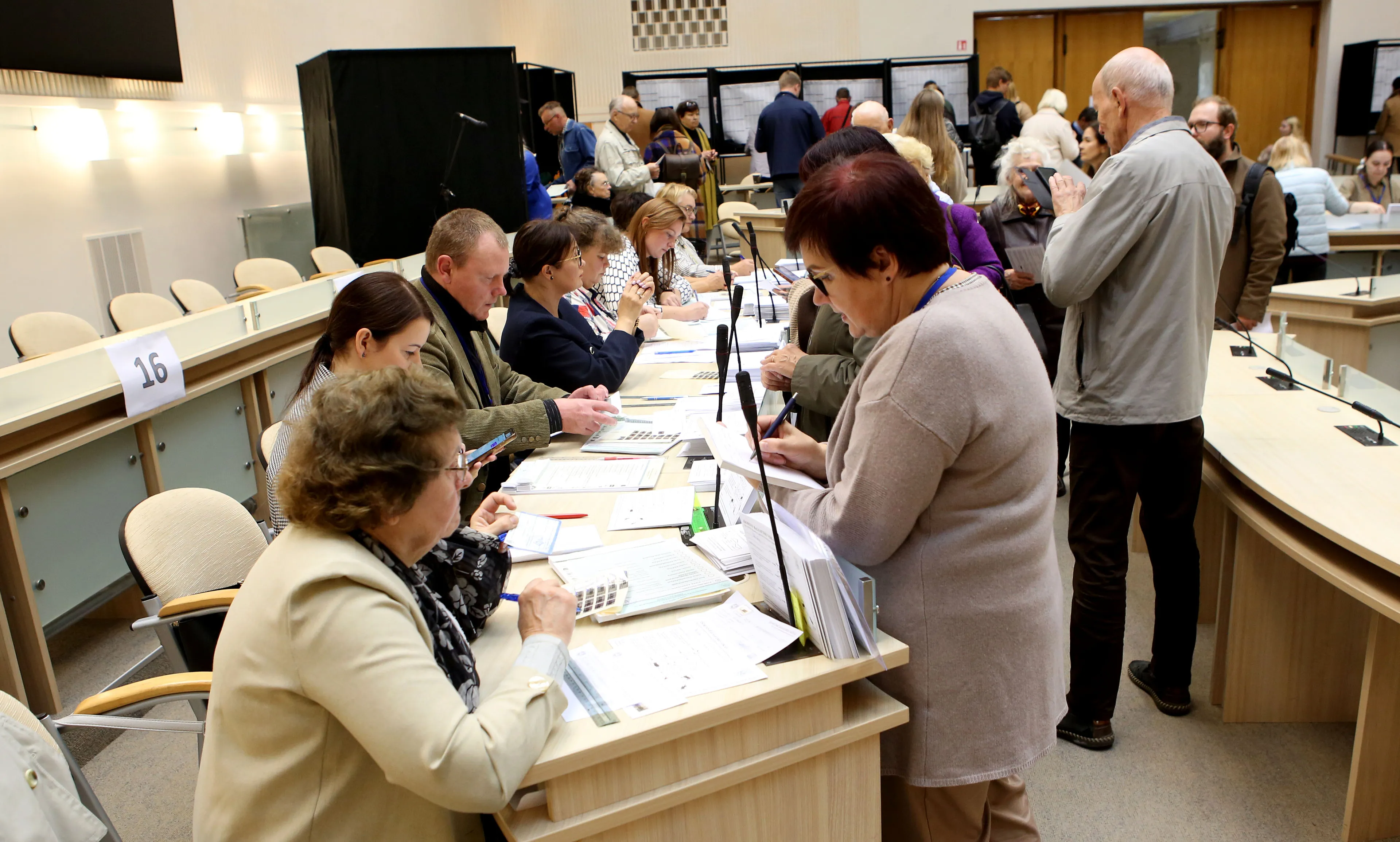 Išankstinis balsavimas Kauno miesto savivaldybėje / M. Patašiaus nuotr.