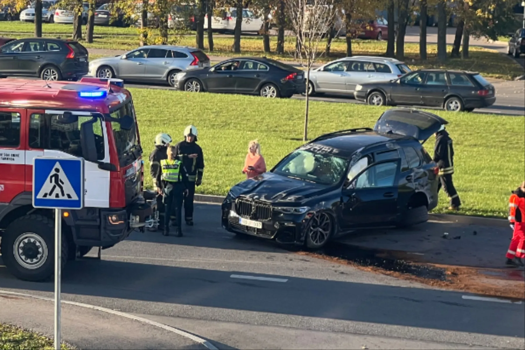 Kaune apsivertęs automobilis / Skaitytojų nuotr.