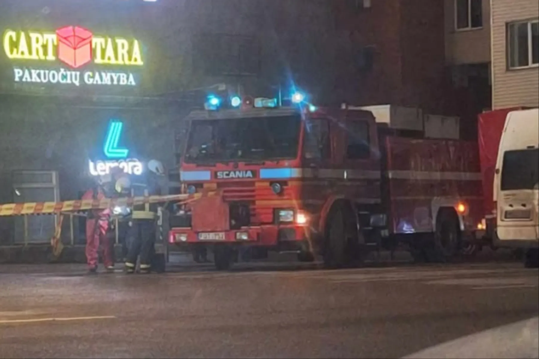 Ugniagesiai Raudondvario pl. / Skaitytojų nuotr.