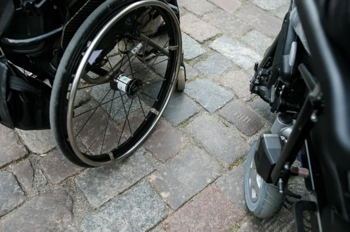 Neįgaliųjų vežimėliai