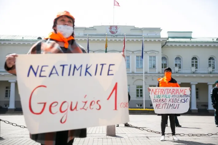 Asociatyvi / Ž. Gedvilos / BNS nuotr.