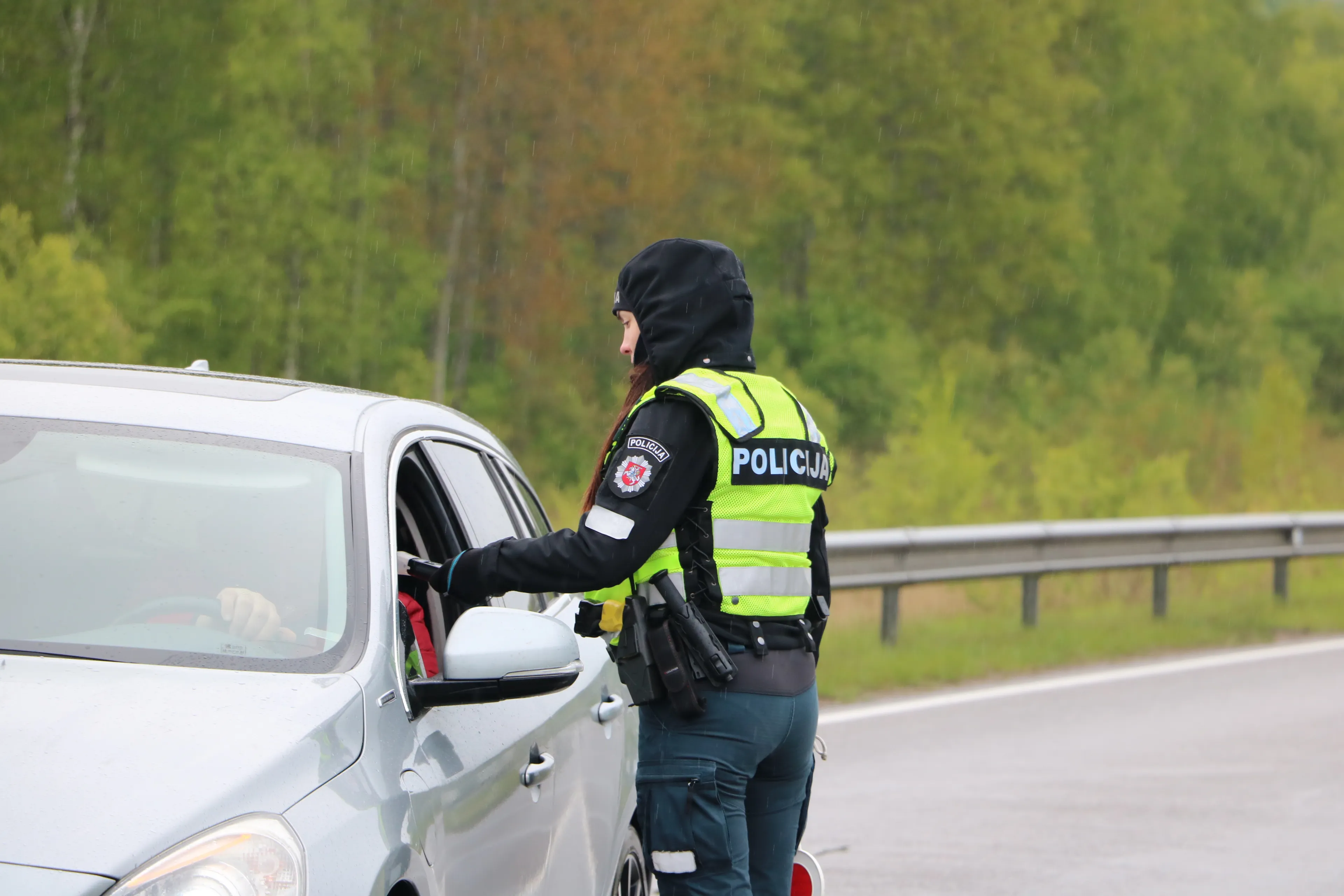 Policija, reidas, alkotesteris
