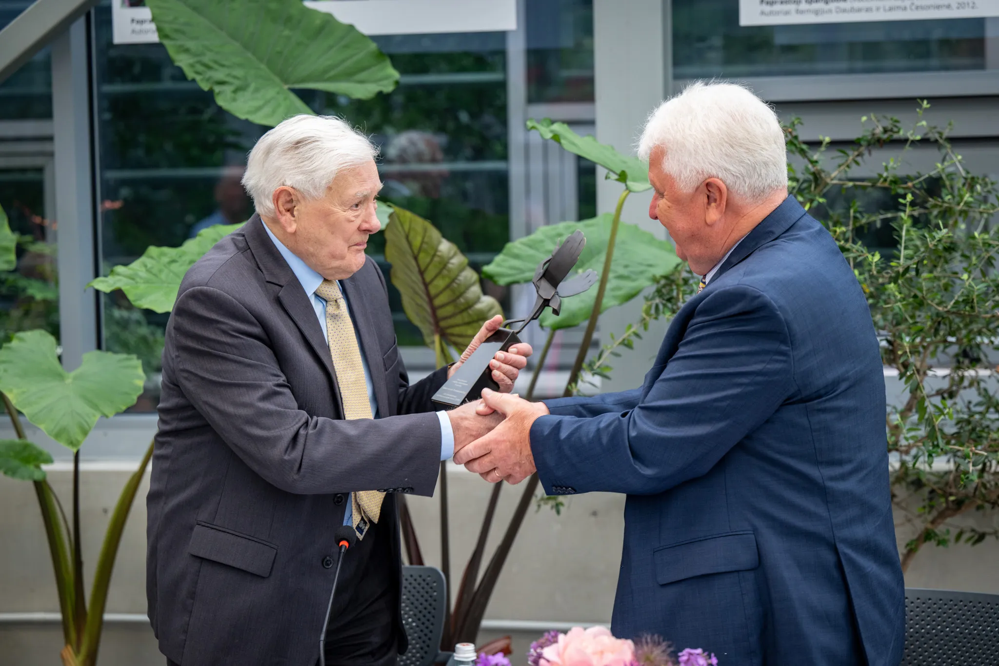 Prezidentas Valdas Adamkus ir Selemonas Paltanavicius / J. Petronio nuotr.