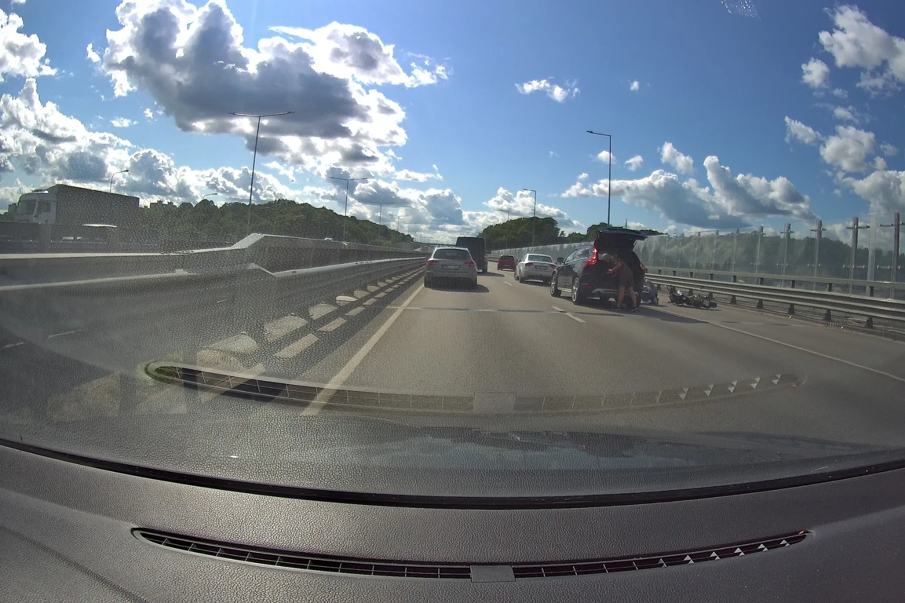 Avarija autostradoje / Skaitytojų nuotr.