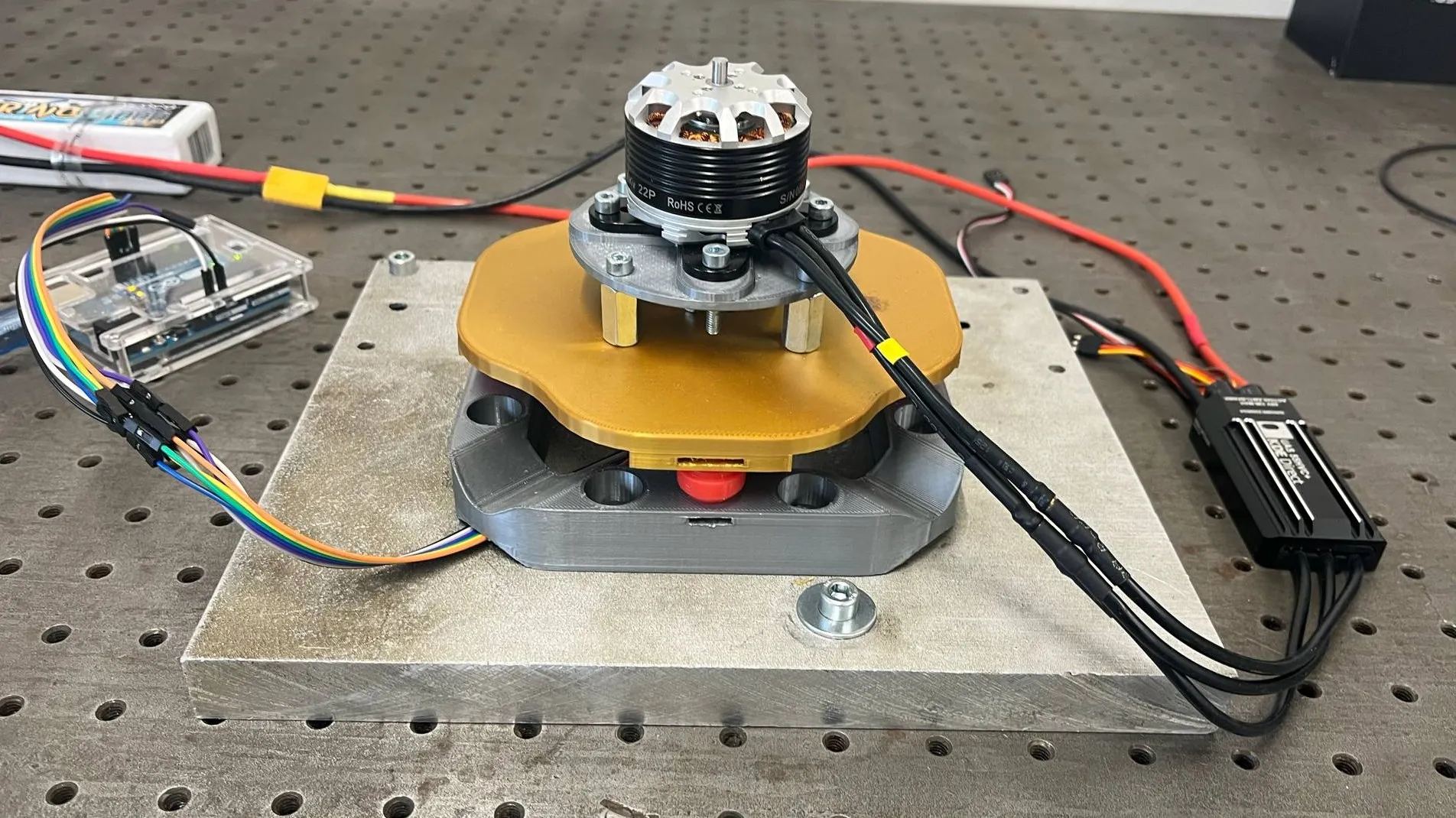 KTU studentas sukūrė pažangią dronų balansavimo sistemą / KTU nuotr.