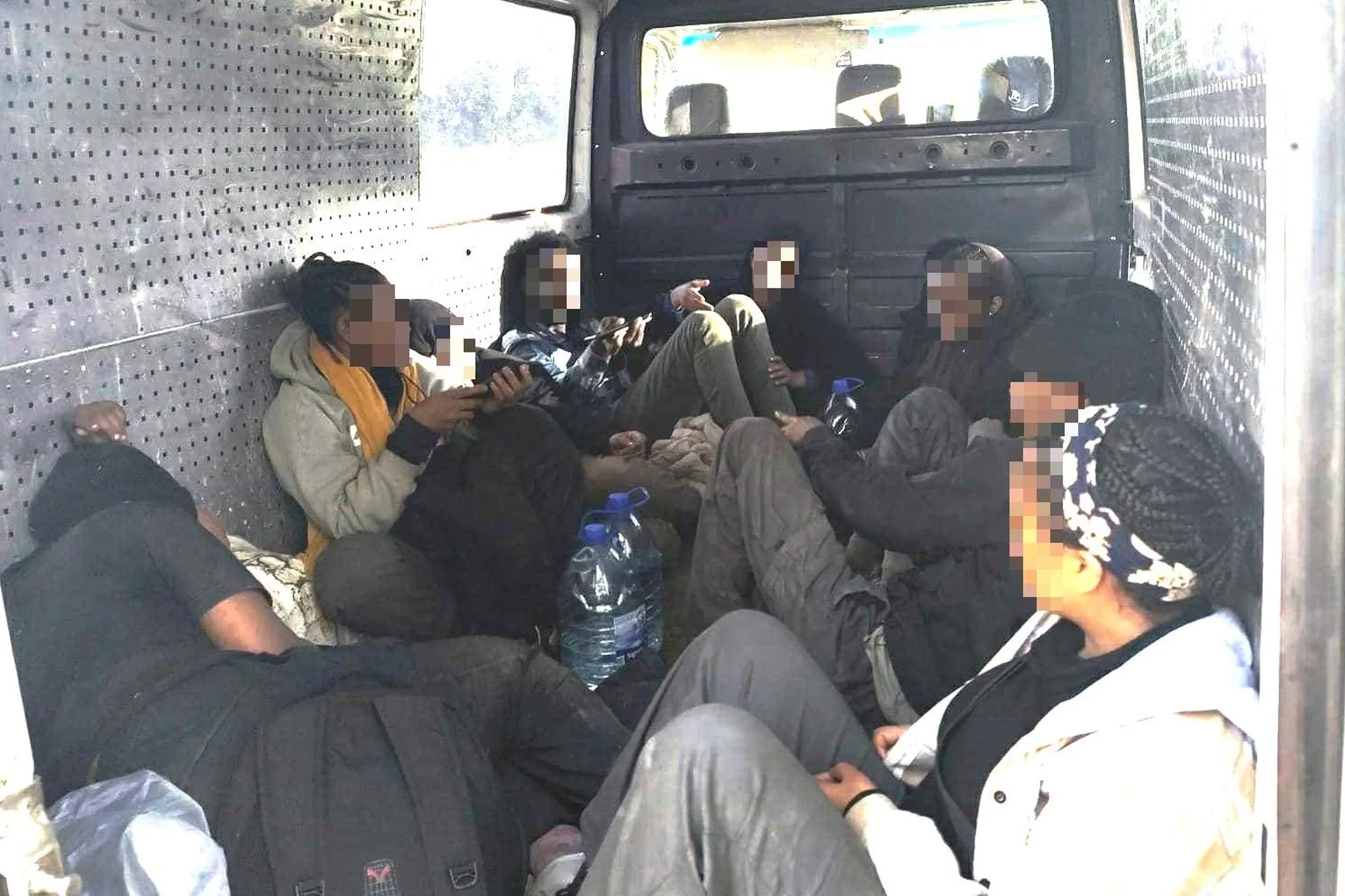 Nelegalūs migrantai