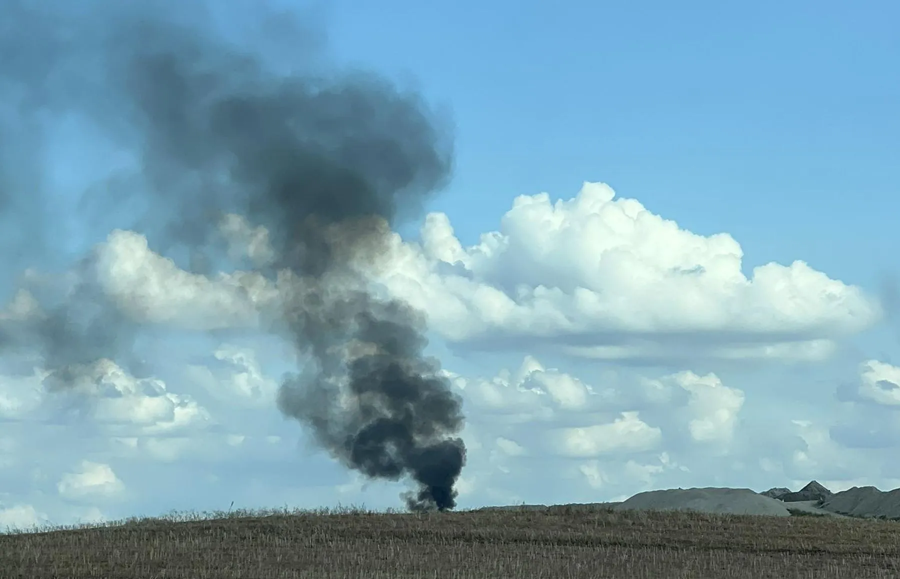 Gaisras Lapių sąvartyne / Skaitytojo nuotr.