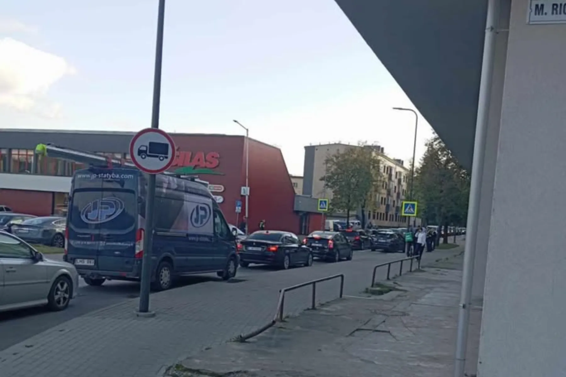 Avarija M. Riomerio gatvėje