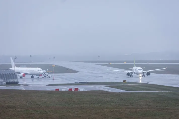 Oro uostas / Lėktuvai / Asociatyvi / R. Riabovo / BNS nuotr.