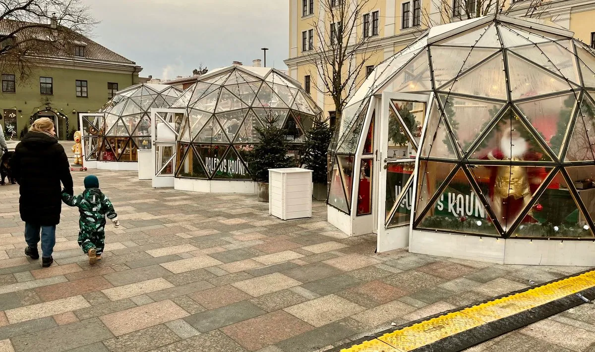 Kalėdinė prekyba Kaune / A. Masiokaitės-Liubinienės / Delfi nuotr.