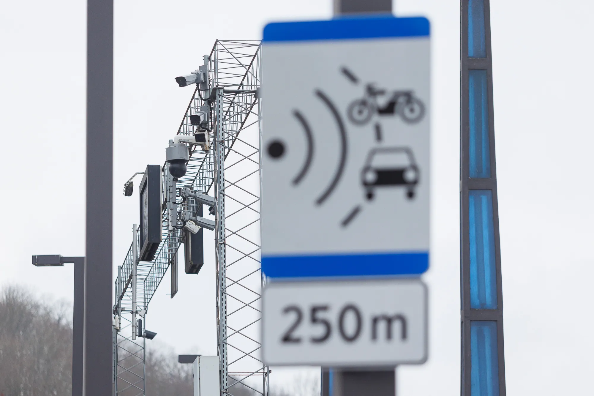 Radaras ant Vytauto Didžiojo tilto / R. Tenio nuotr.