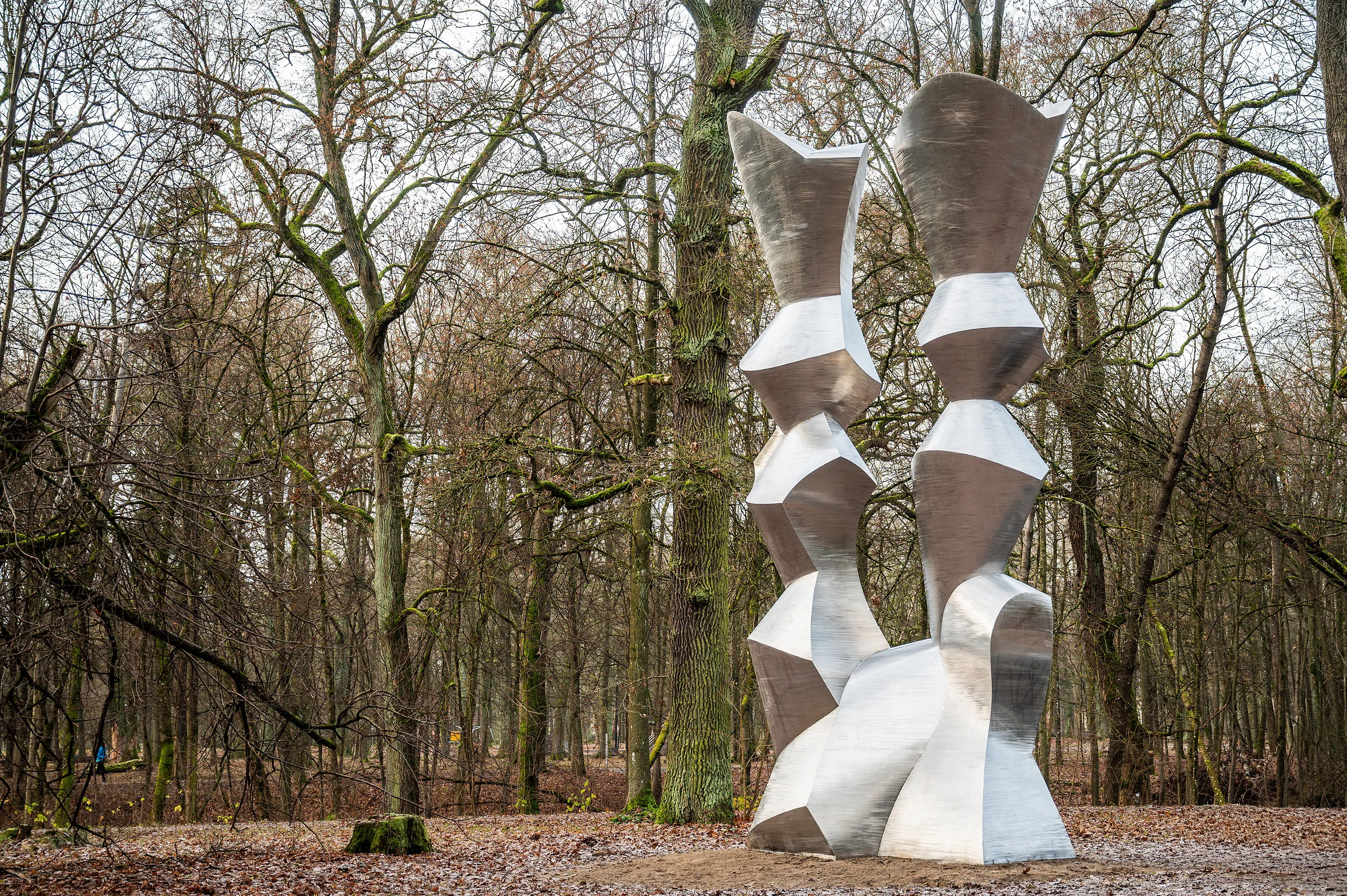 M. K. Čiurlionio pagerbimui skirta skulptūra „Karaliai“ / Kauno miesto savivaldybės nuotr.