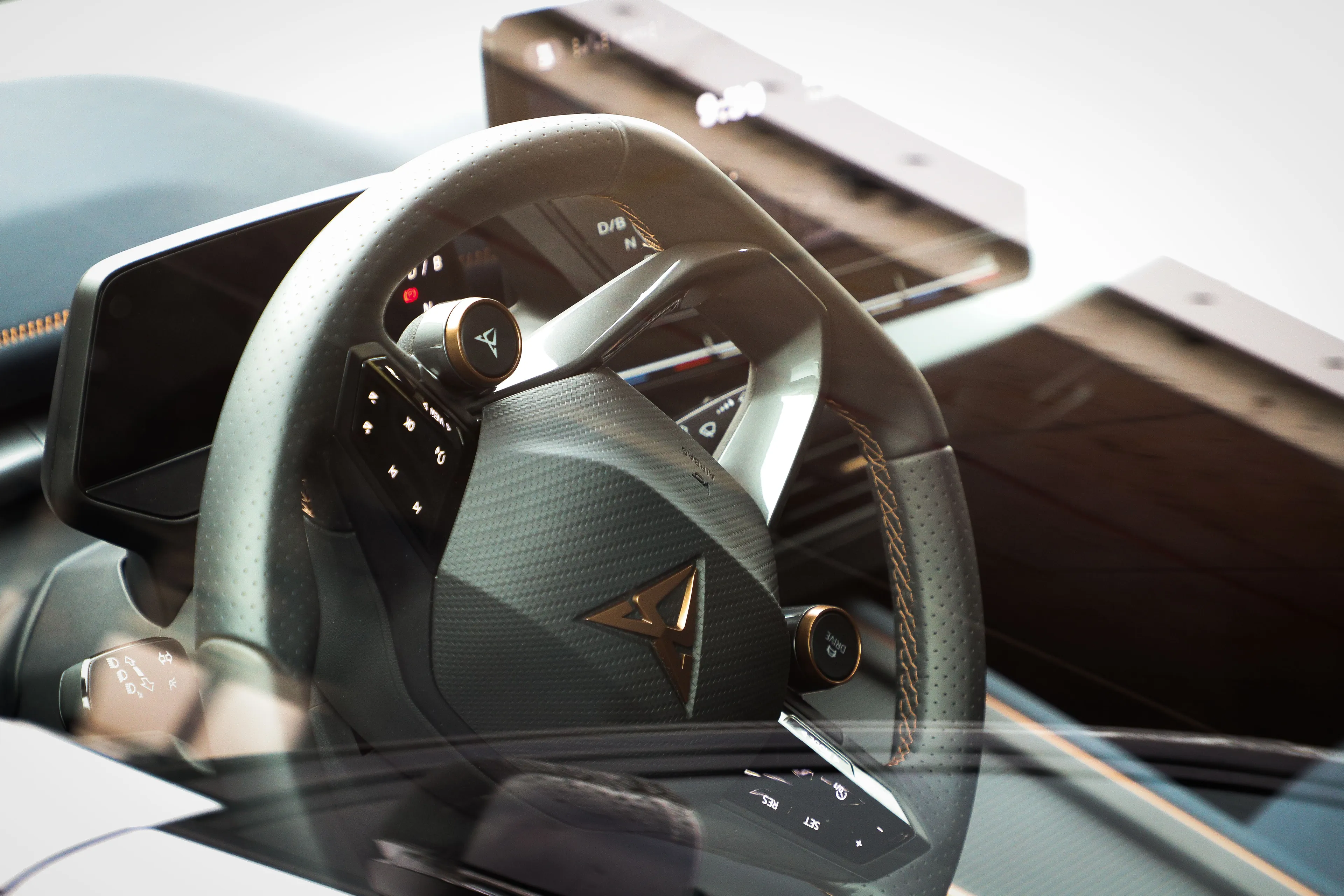 Elektromobilis, automobilis