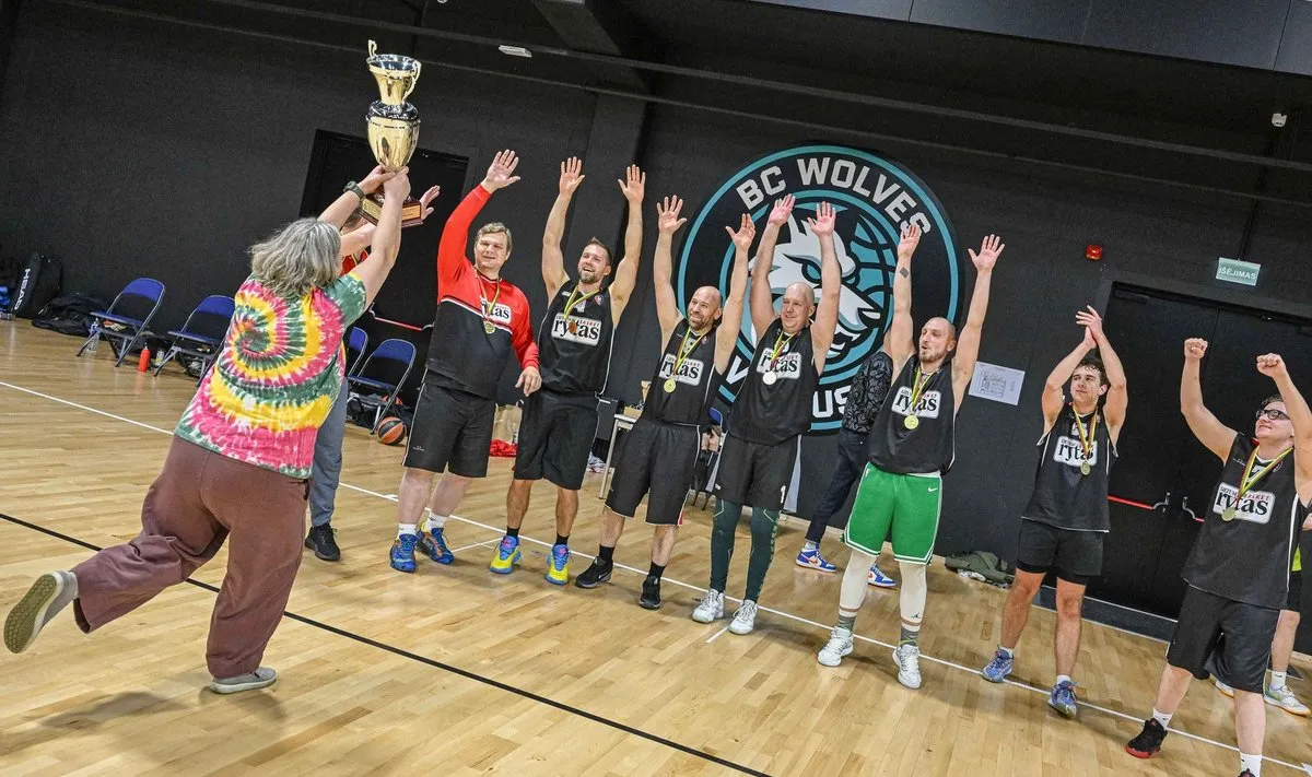 Žurnalistų krepšinio čempionatas / A. Pliadžio nuotr.