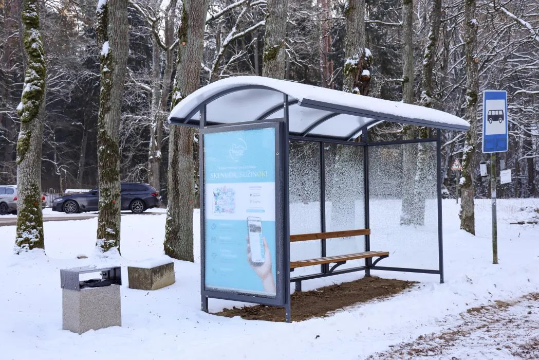Viešojo transporto stotelė Kauno rajone