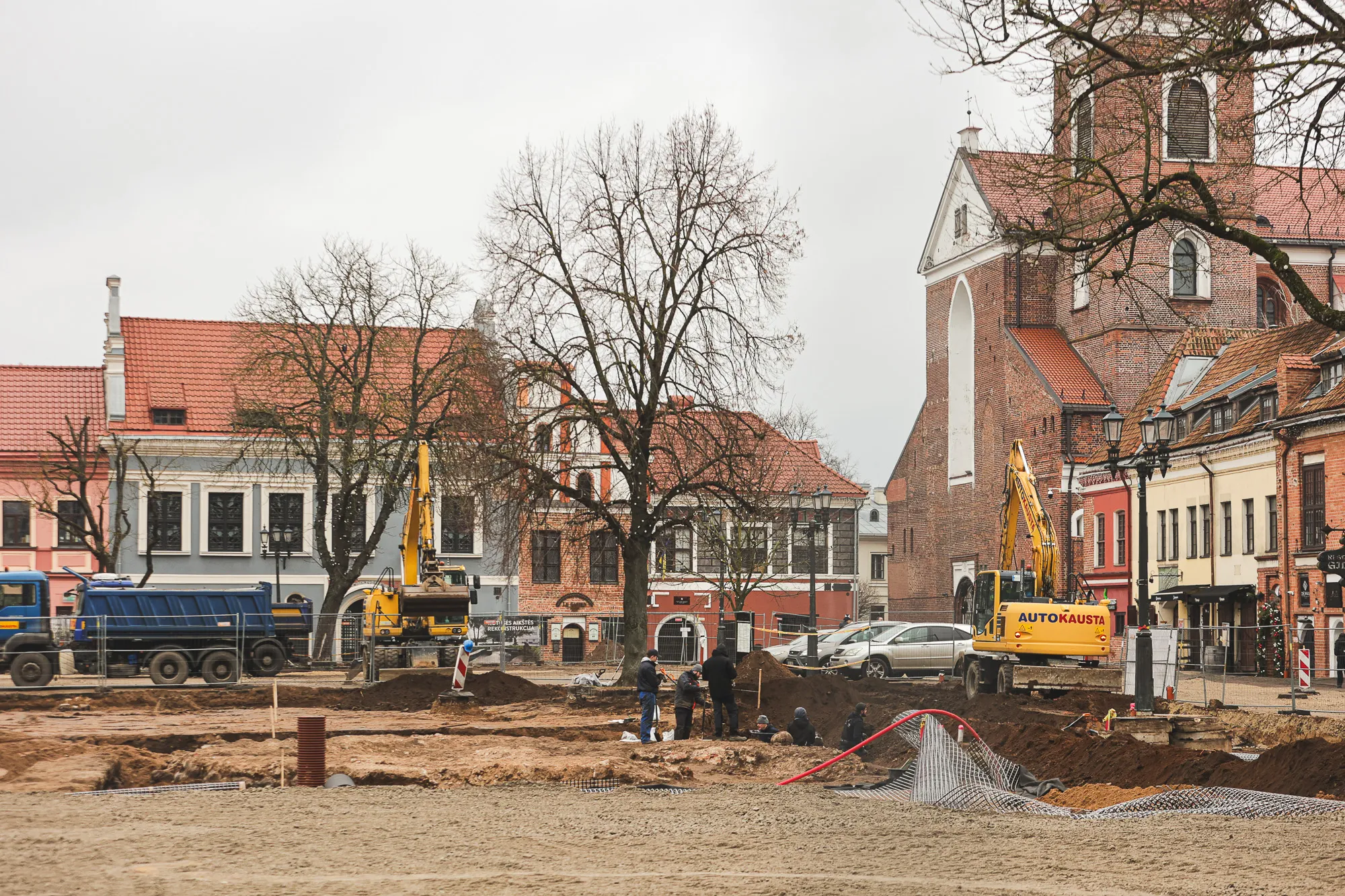 Archeologiniai kasinėjimai Rotušės aikštėje / R. Tenio nuotr.