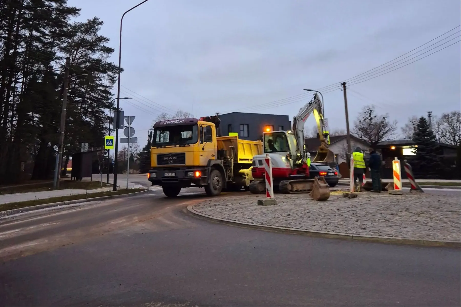 Žemės kasimo darbai Romainiuose / Romainiai - Naujieji Romainiai nuotr.