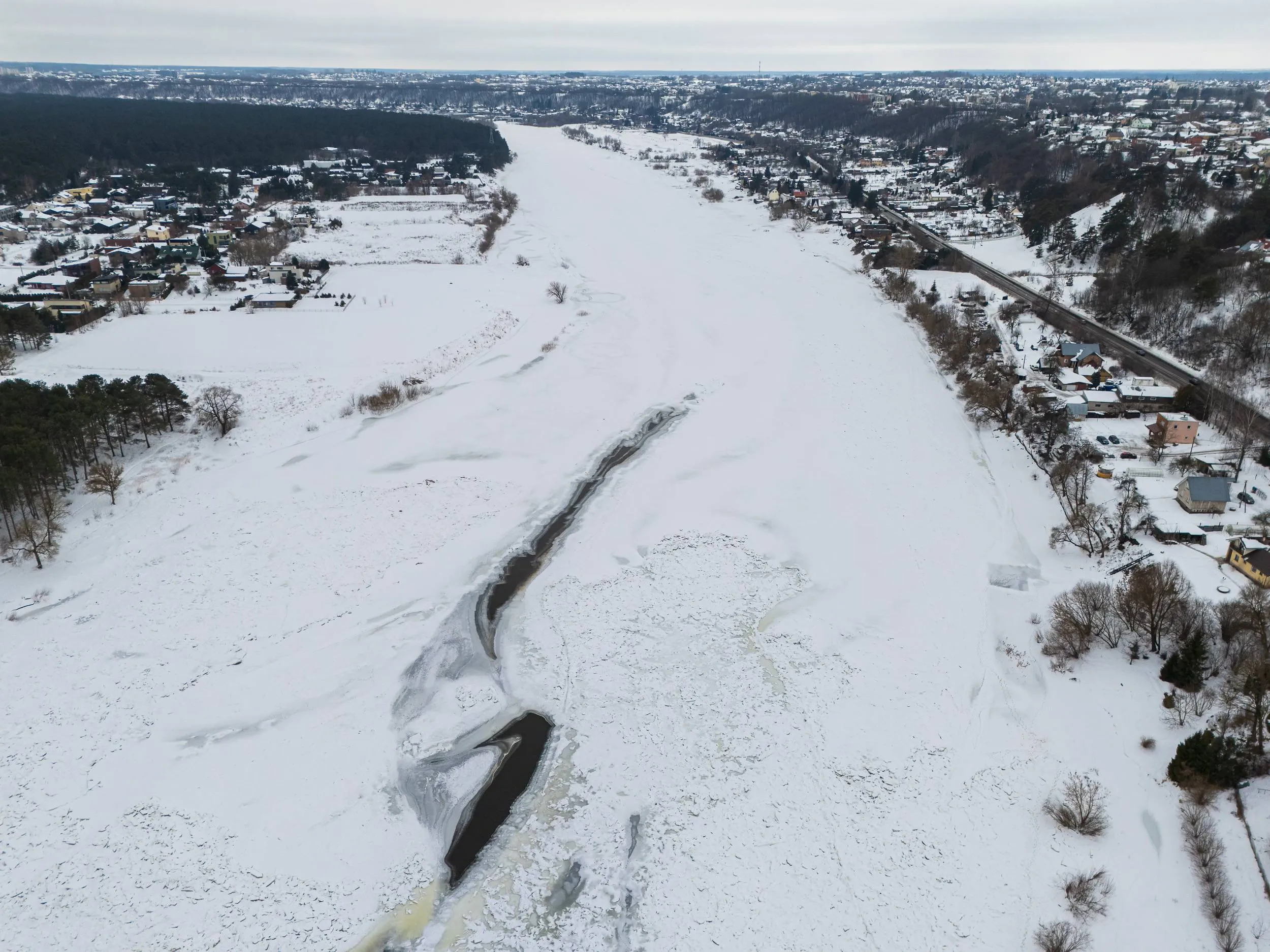 Potvynio grėsmė Neryje