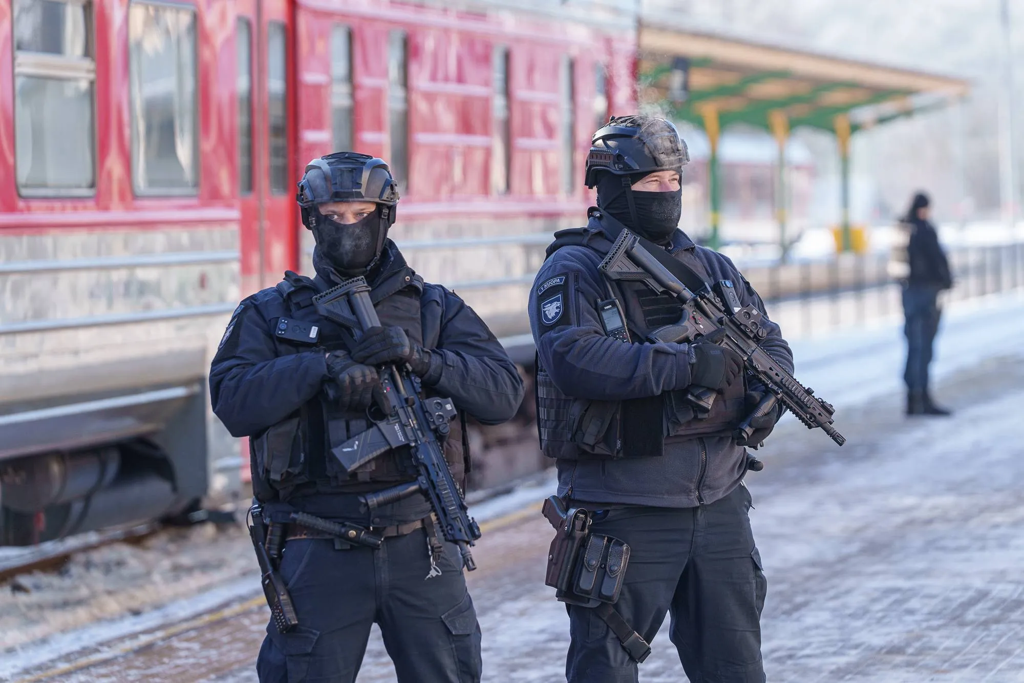 Policijos pratybos geležinkelio stotyje