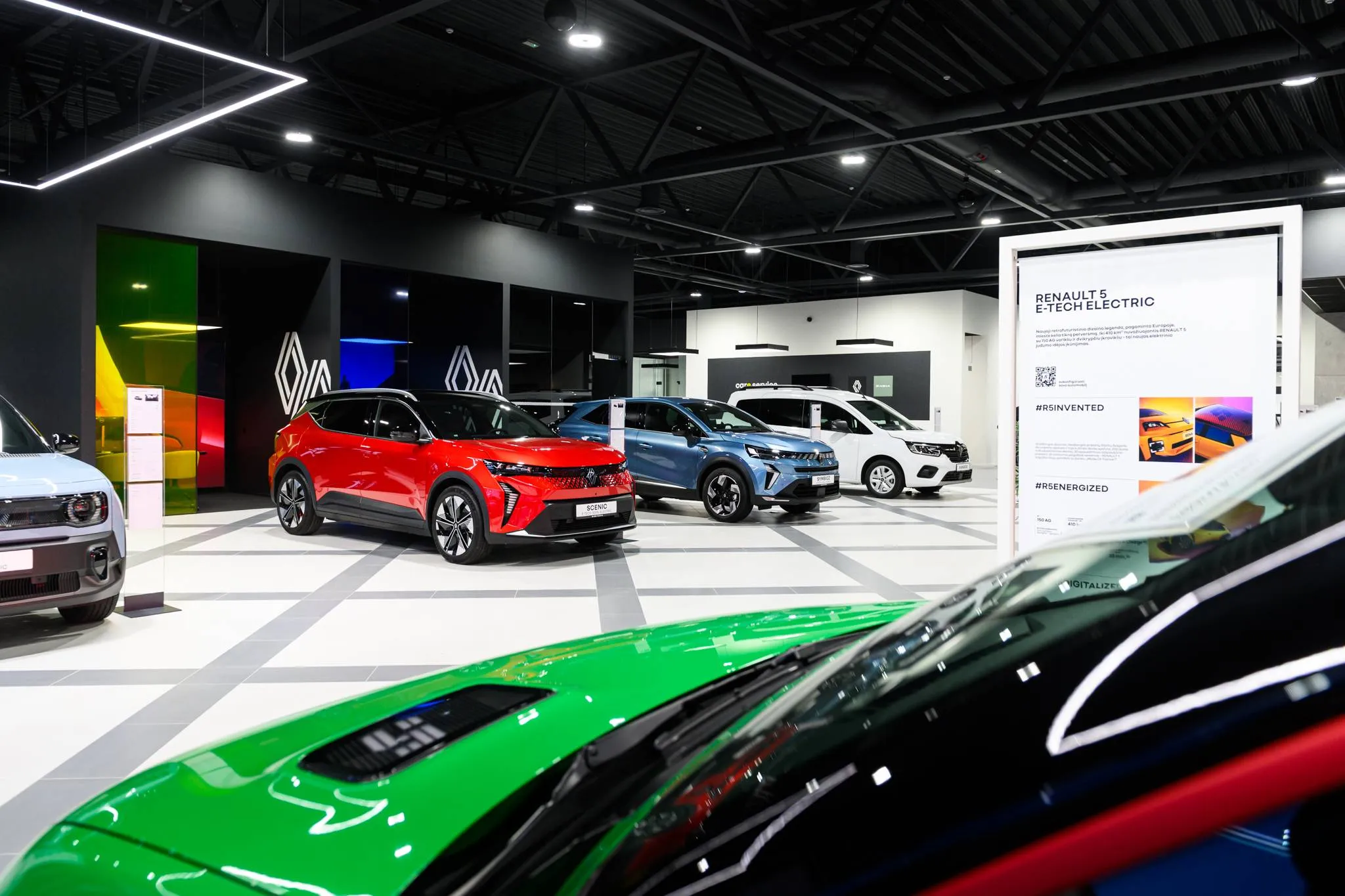 „Sostena“ automobilių salonas Kaune / Organizatorių nuotr.