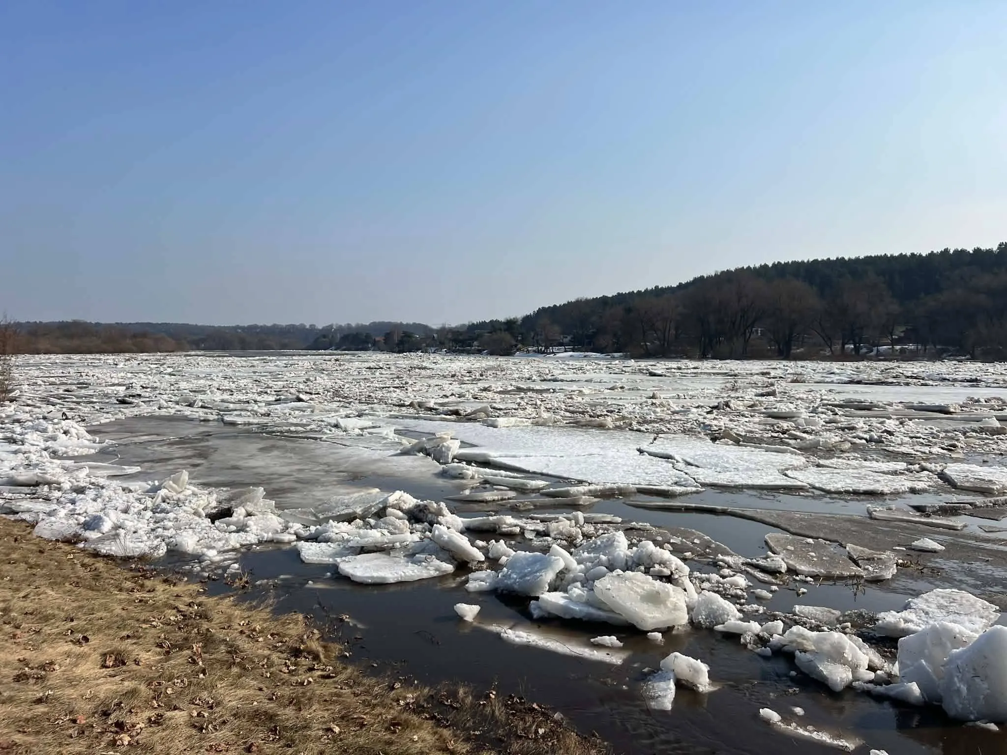 Ledonešis Neryje / Skaitytojų nuotr.