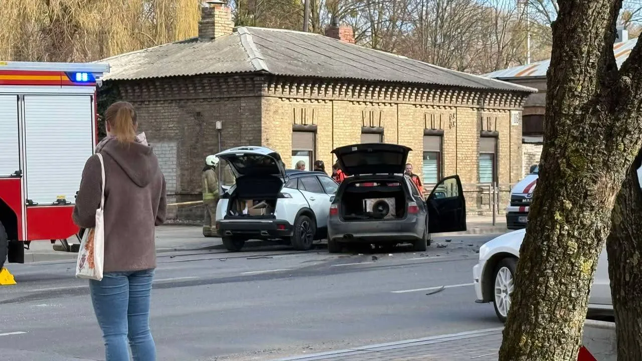 Avarija A. Juozapavičiaus pr.