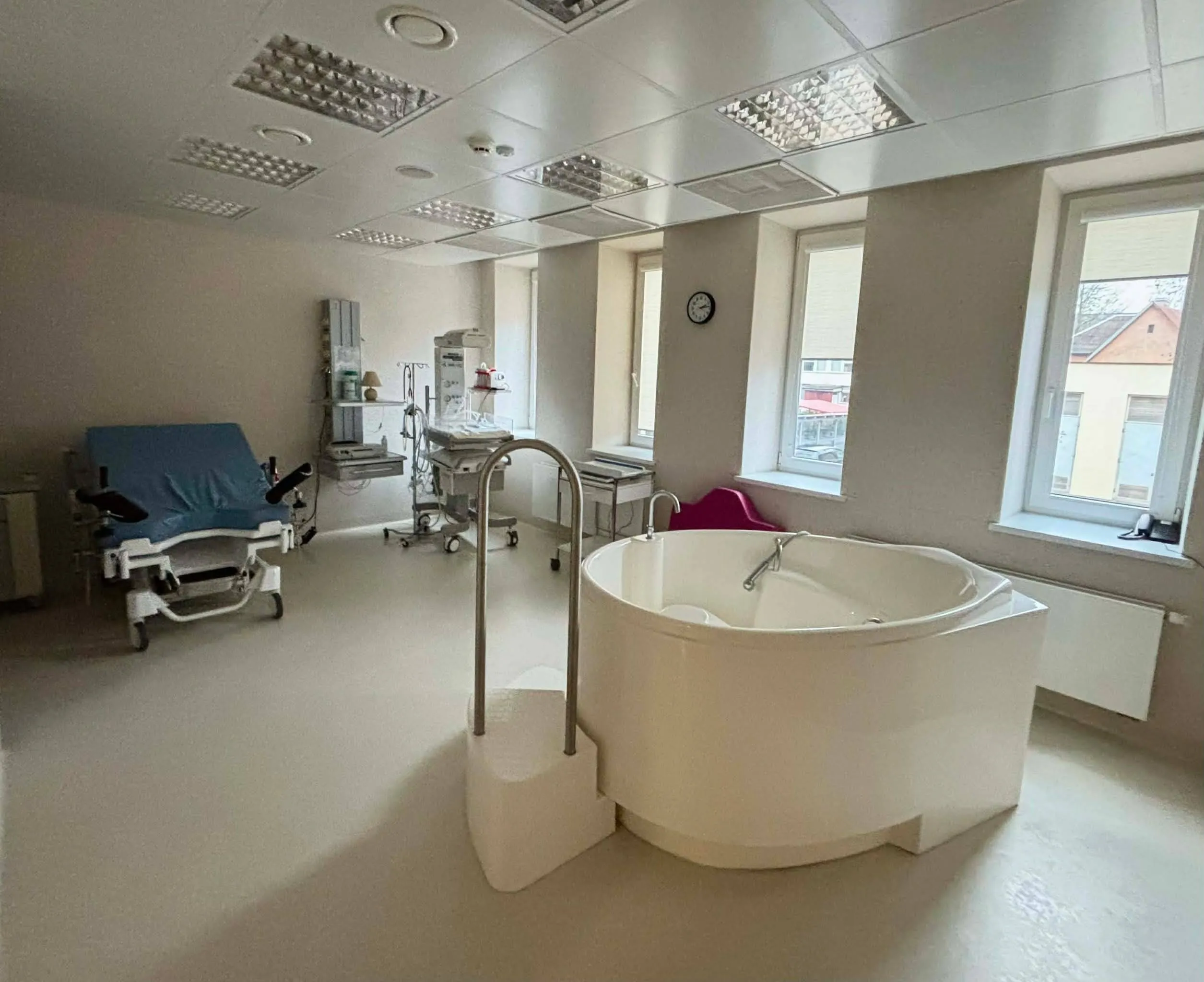 Kauno Krikščioniškieji gimdymo namai