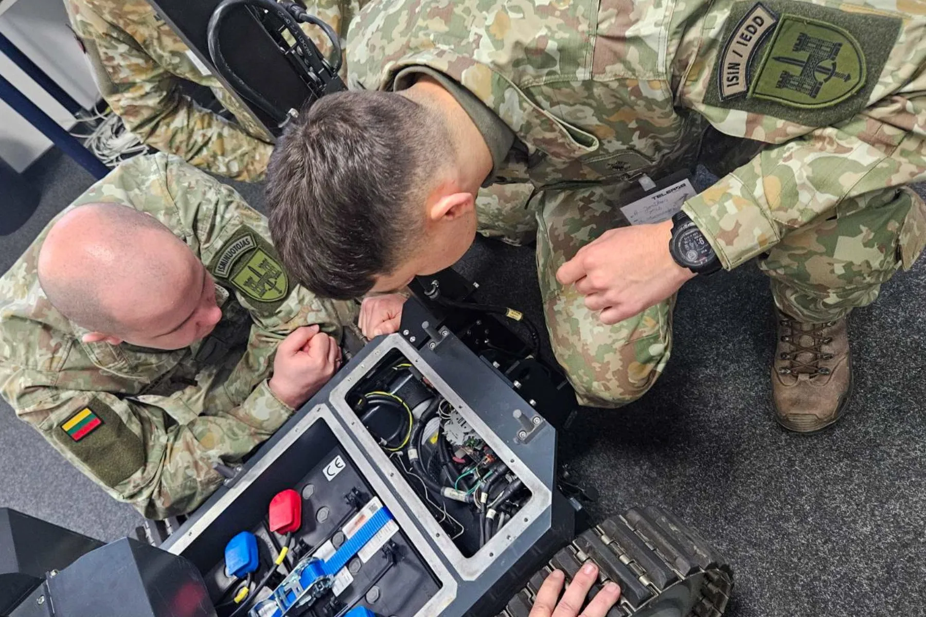 Lietuvos kariuomenės robotų mechanikai