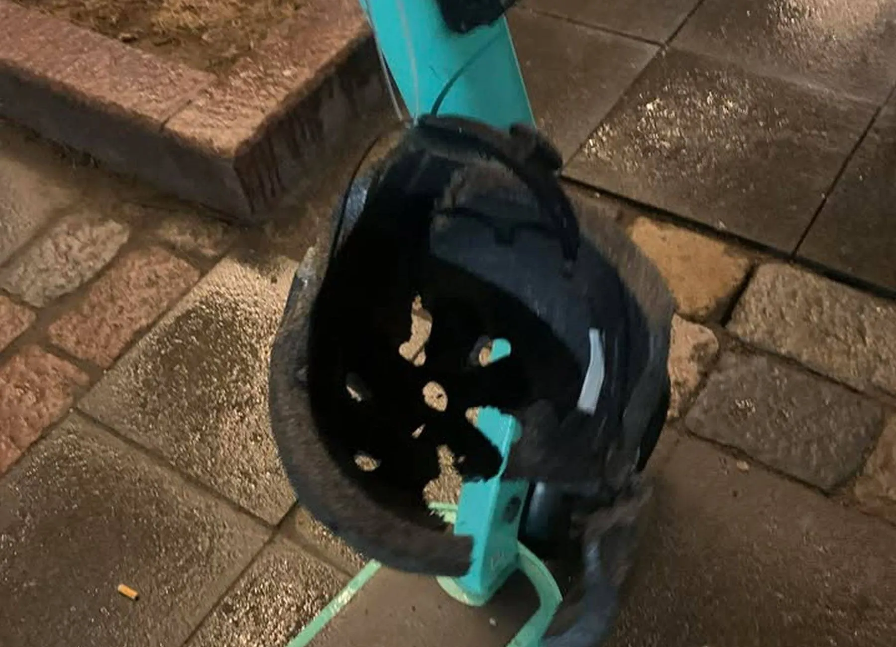 Petarda apgadino „Bolt“ paspirtuką