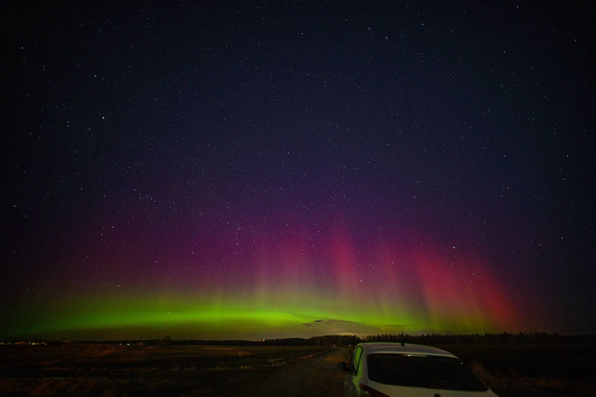 Kauno rajone sušvito Šiaurės pašvaistė