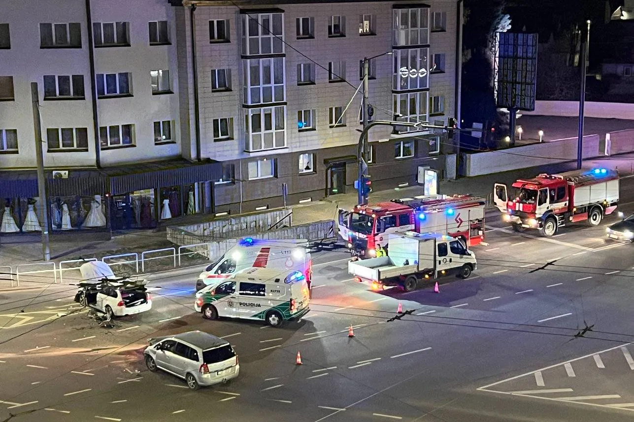 265d16b9-76d2-4525-a1a7-b44bb5500546