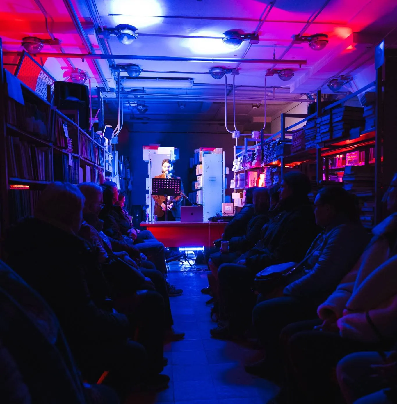 Netikėti netikėtų vietų skaitymai 2025 metais_Nuotr. Ąžuolyno bibliotekos