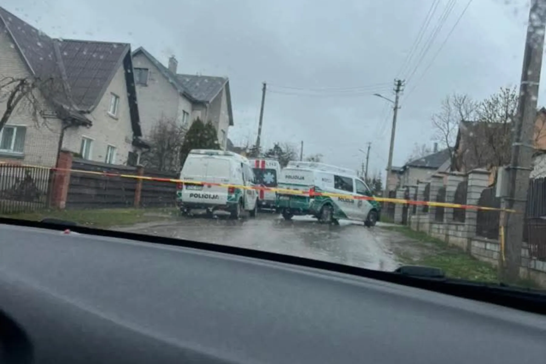 Policijos sujudimas Sargėnuose / Facebook grupės nuotr.